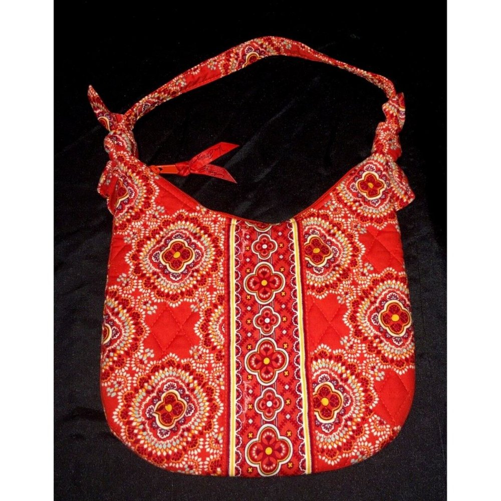 Vera Bradley Paprika Olivia Handbag Purse Medallion Small Zipper Cotton Quilted